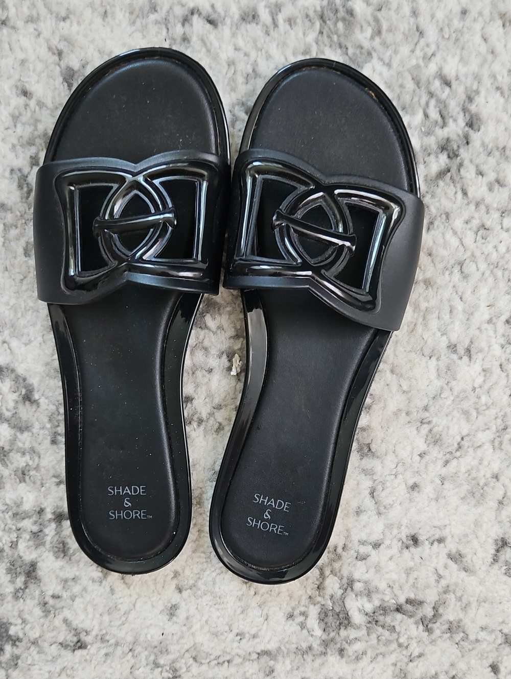 Shade & Shore Black Glossy Slide Sandals